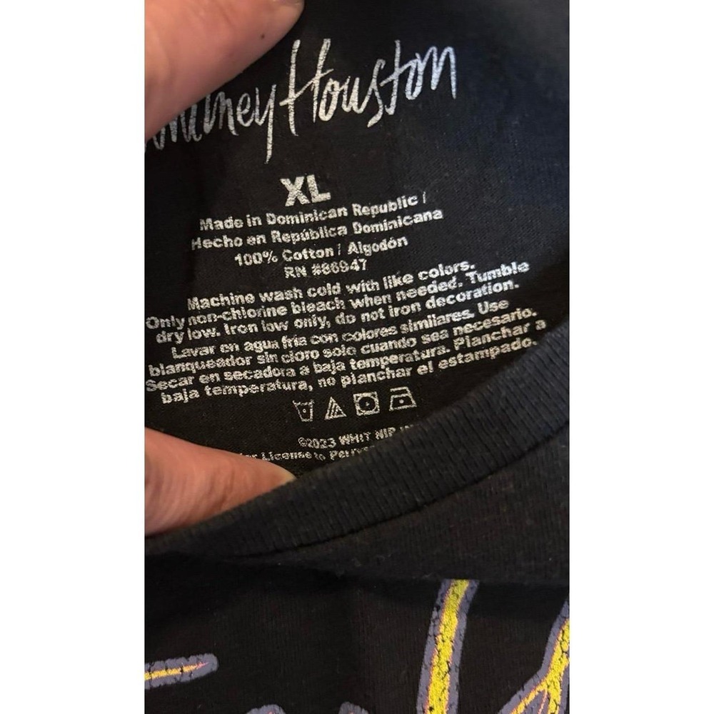 Whitney Houston I Wanna Dance With Somebody T-Shirt - Picture 4 of 4